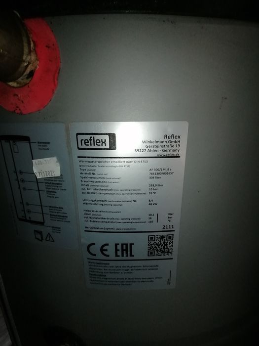 Caldeira a gás Wolf e deposito REFLEX