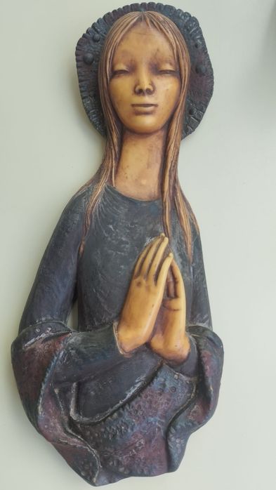 Lindíssima figura para decoração de parede. Tem aproximadamente 36cm d
