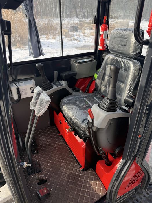 Wynajem minikoparki  2t / 3t  / Minikoparka wynajem