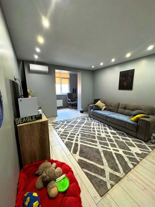 Продам 2-кімн. квартиру, ЖК «Счастливый», район Подстанция Тополь 1 AK