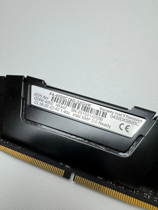 Оперативна пам'ять G.SKILL Ripjaws V DDR4 DIMM 16GB 4000MHz CL18 XMP