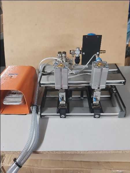 Zszywacz. stołowy ,Mezger TH 210 ,rapid 105,Zawieszka Euro