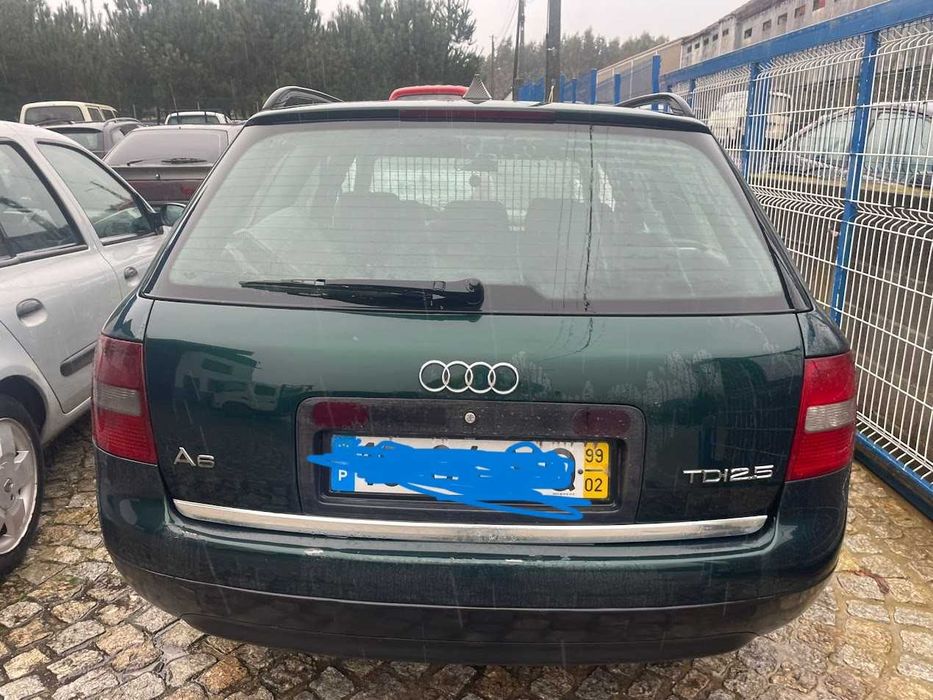Audi A6 de de 1999 para peças