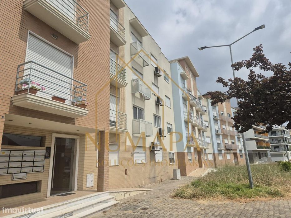 Apartamento T1 em Paio Pires
