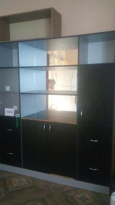 продам шкаф большой