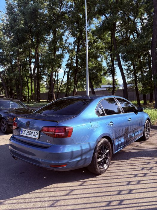 Volkswagen Jetta 2016
