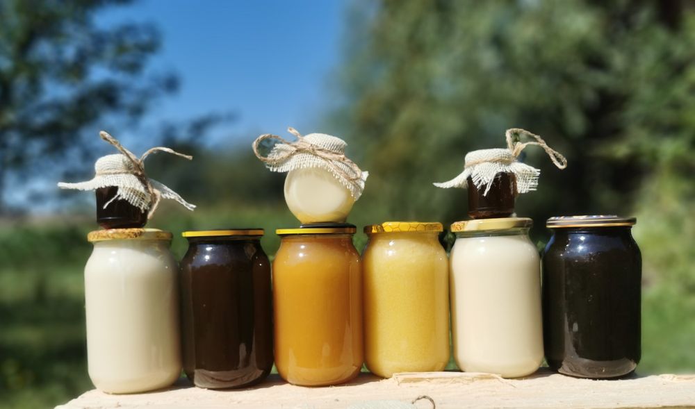 Prawdziwy miód naturalny z własnej pasieki