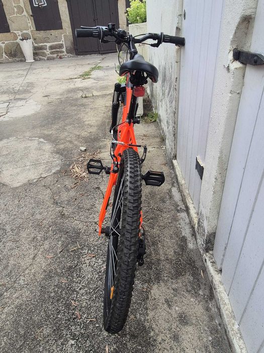 Bicicleta B Twin Rockrider 500