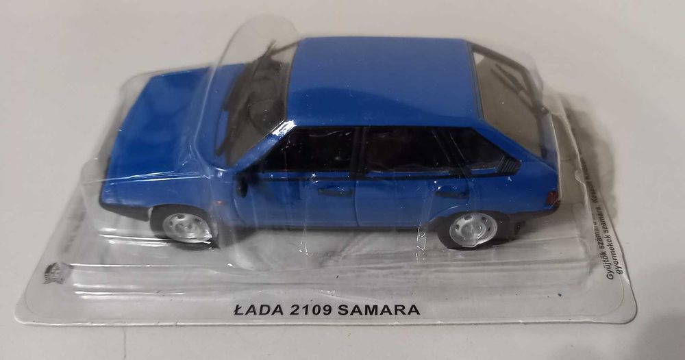 ВАЗ 2109 SAMARA - игрушка от DeAgostini - Автолегенды СССР (Польша)