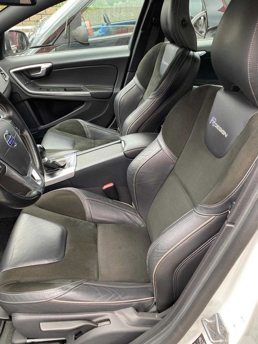 Volvo S60 — fotografia 10