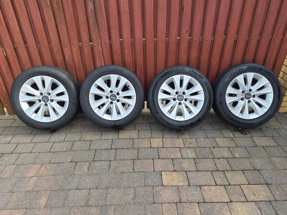 Alu Felgi 17 koła lato 225/55 BMW E60 E61 X3 E46 ET20 5x120 ładne opony 5 - 6 mm 6758775