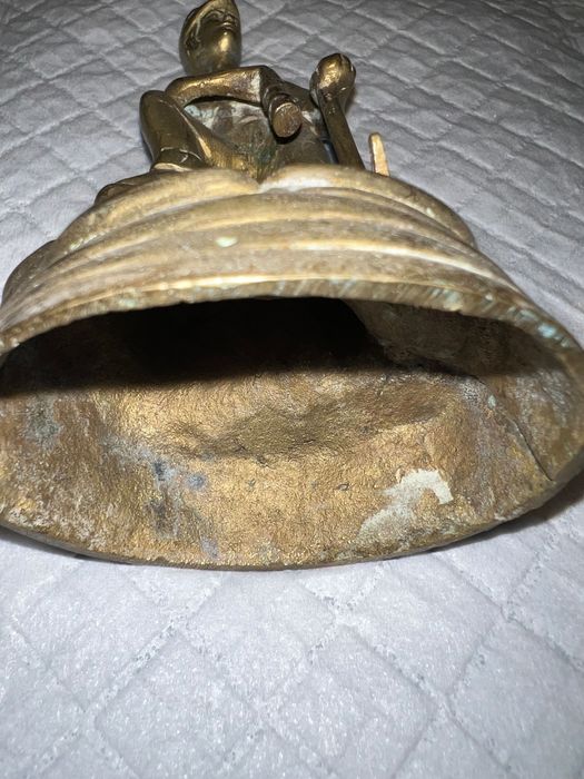 Статуетка латунь