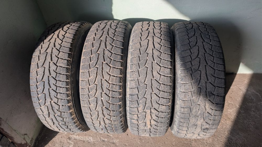 Зимова гума / зимові шини Hankook i*pike RW11