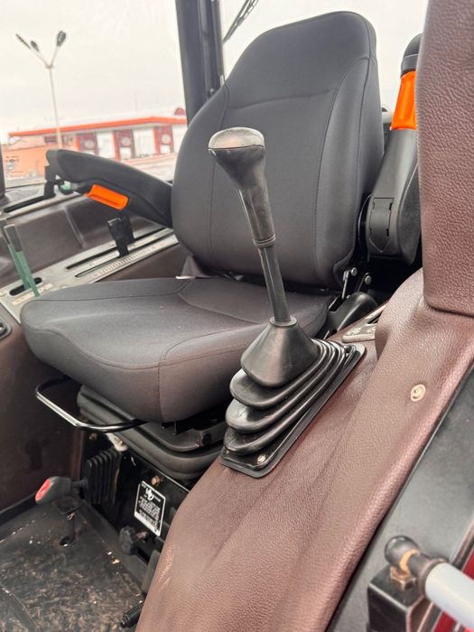 Трактор Yanmar EF585