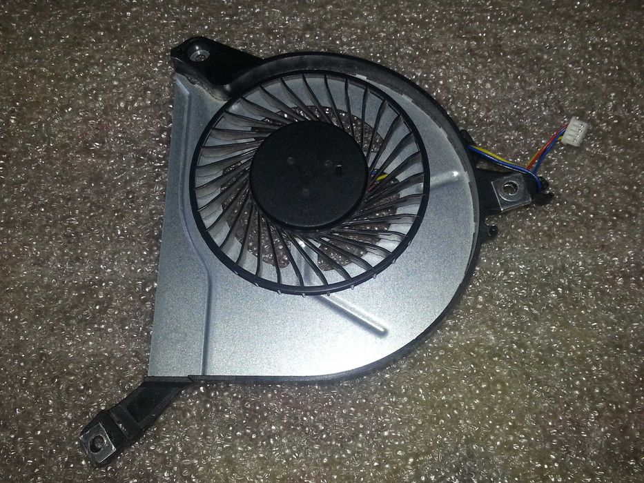 Кулер системы охлаждения HP Pavilion 17 f100 nr