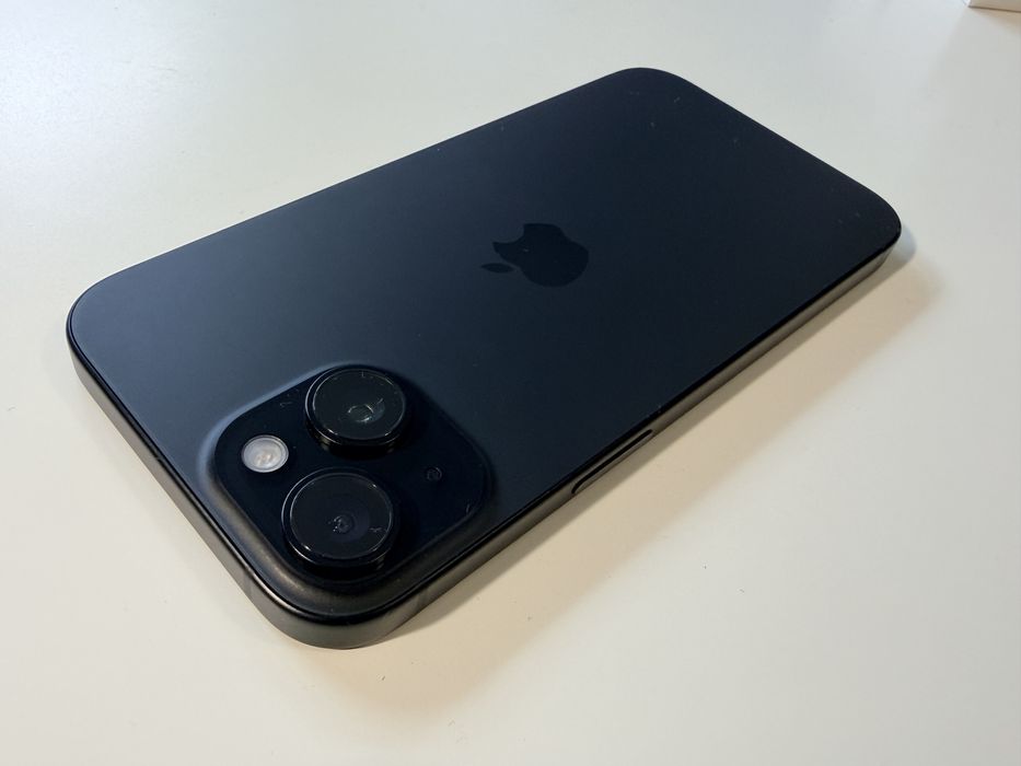 IPhone 15 czarny 128GB