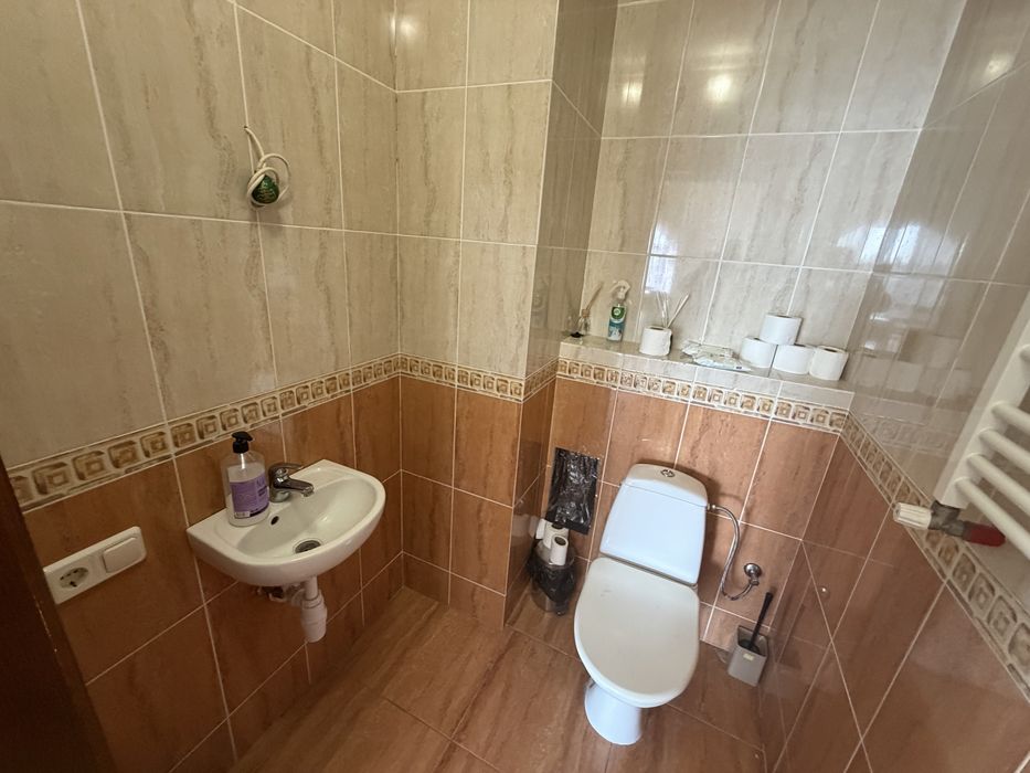 Продаж 4-к кв 150 м2 село Вишеньки   КМ Золоче Набережна буд.7