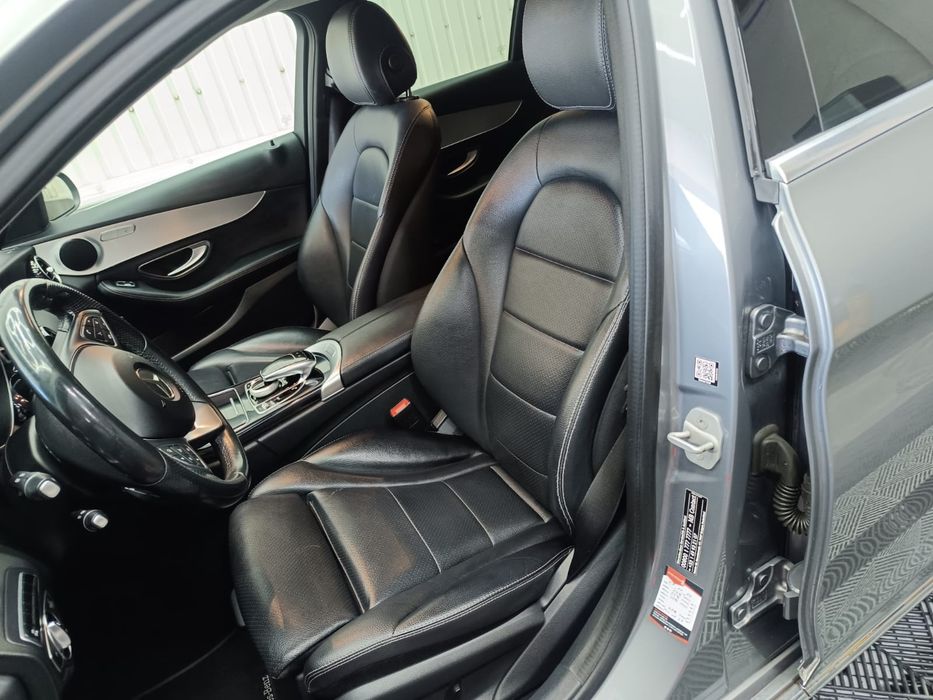 Mercedes-Benz c350e hybrid plug-In