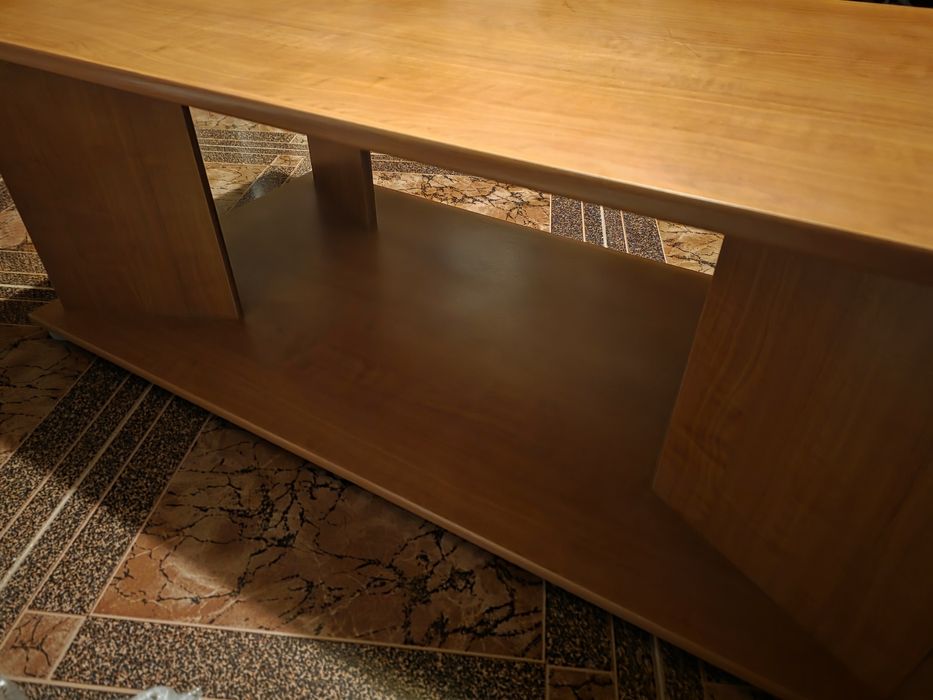 Móvel + Mesa de sala