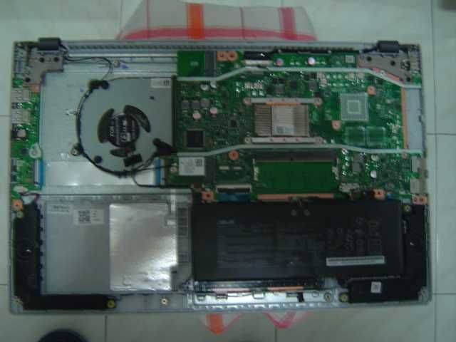 ASUS Vivobook F509UA de 15,6 Polegadas Peças