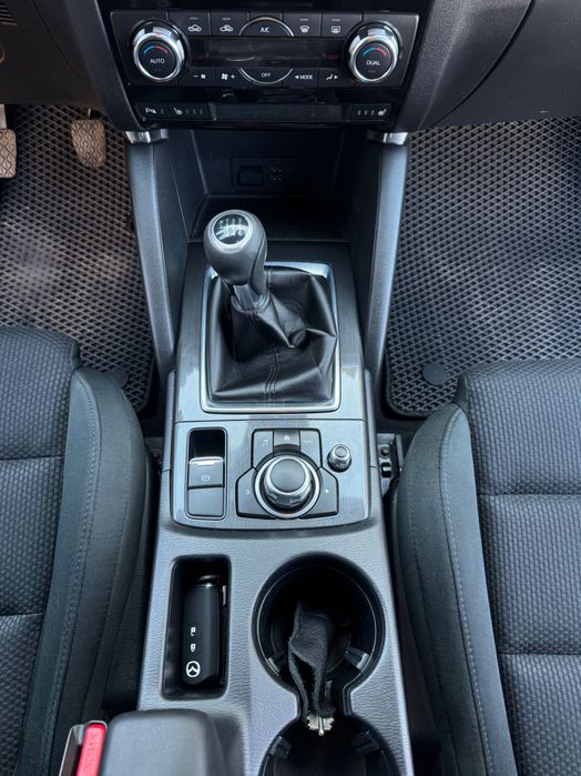 Продам Мазду СХ 5 2015 року рестайлінг 
Дизель 2.2 ( 175 кс )