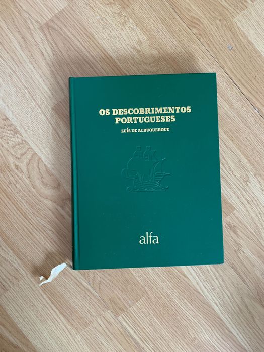 Livro “ Os Descobrimentos Portugueses” de Luis Albuquerque