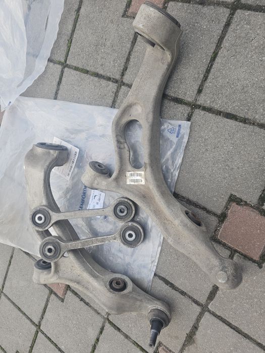 Ричаги Туарег Каєн 958