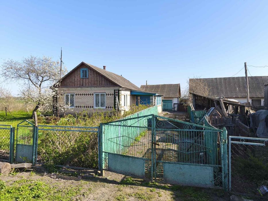 Продам будинок с. Велика Деражня Звягельський район