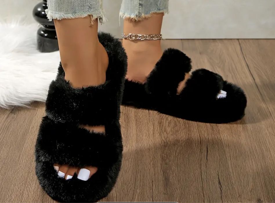 Жіночі тапочки для дому