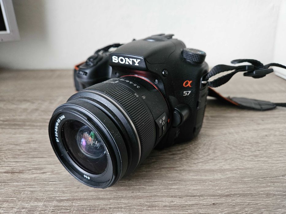 Aparat Sony alpha 57