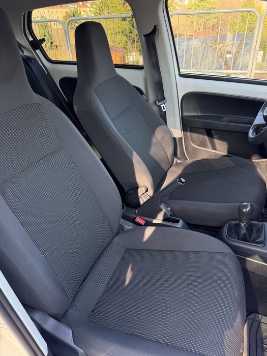 VW up 1.0 benzyna 2015r.