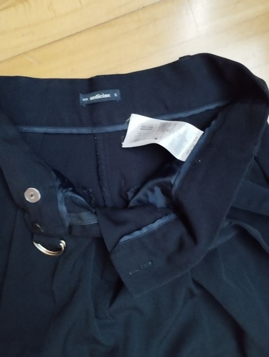 Granatowe spodnie damskie