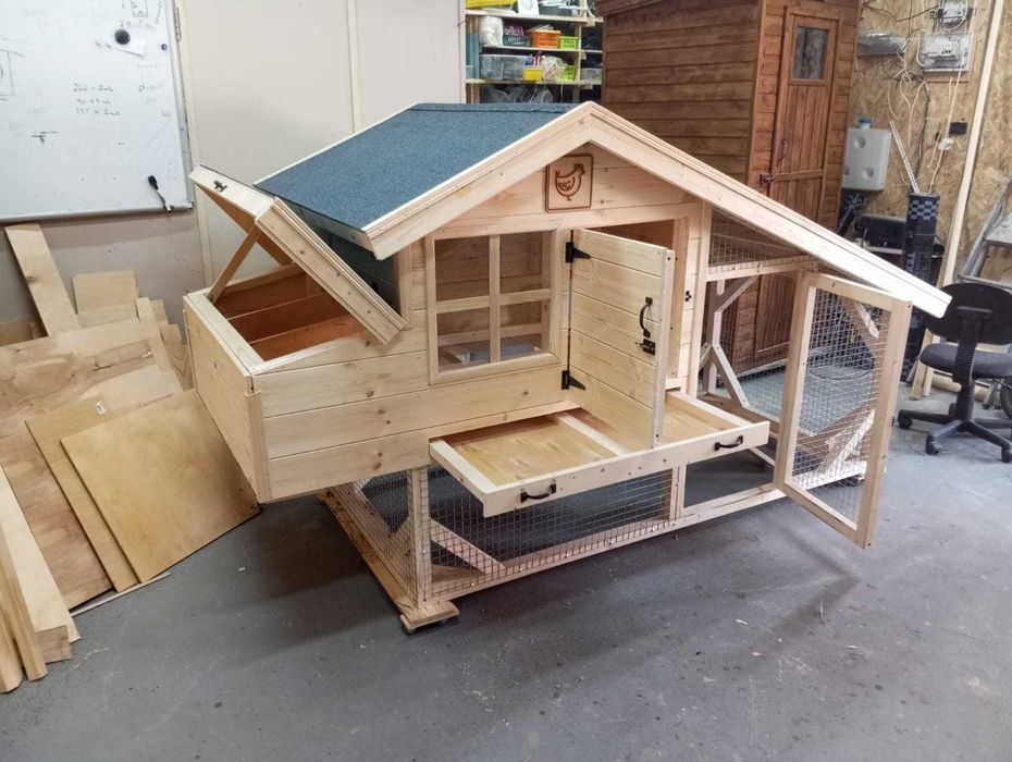 Курятник,курник на 7-10 птиц,освещене,обогрев. Доставка по Украине.