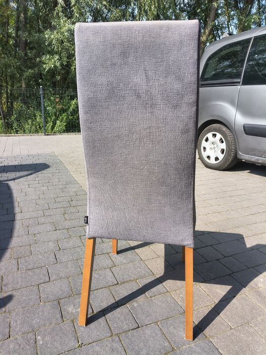 Krzesła Paged stabilne bo lite drewno