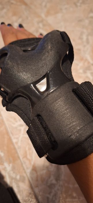 Conjunto de proteção Mãos, Joelhos e Cotovelos