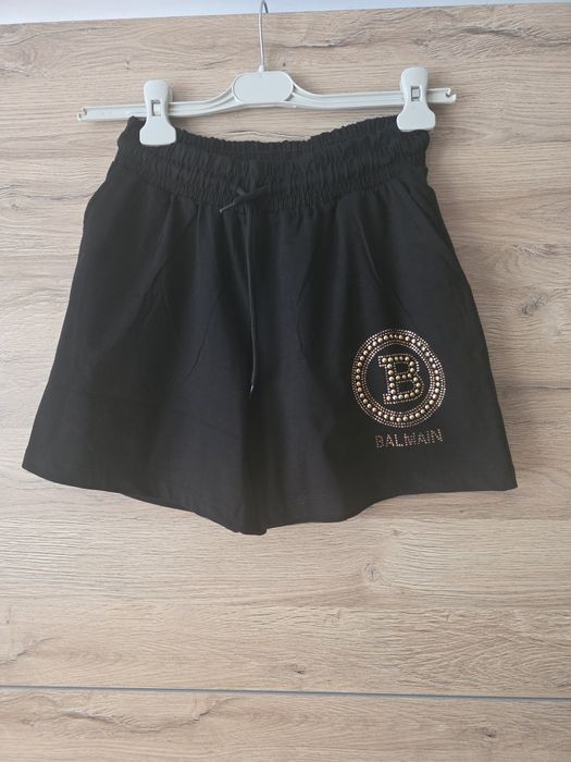 Spodenki damskie BB w kolorze czarnym z cyrkoniami złotymi