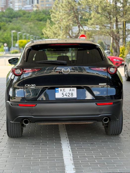 Mazda cx-30 2022год