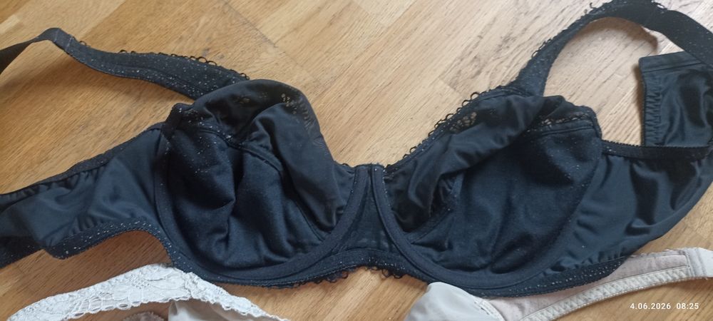 Dwa duże biustonosze Bonprix 105C