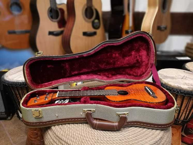 Futerał do ukulele sopranowego UC-10 21" Lux Velton