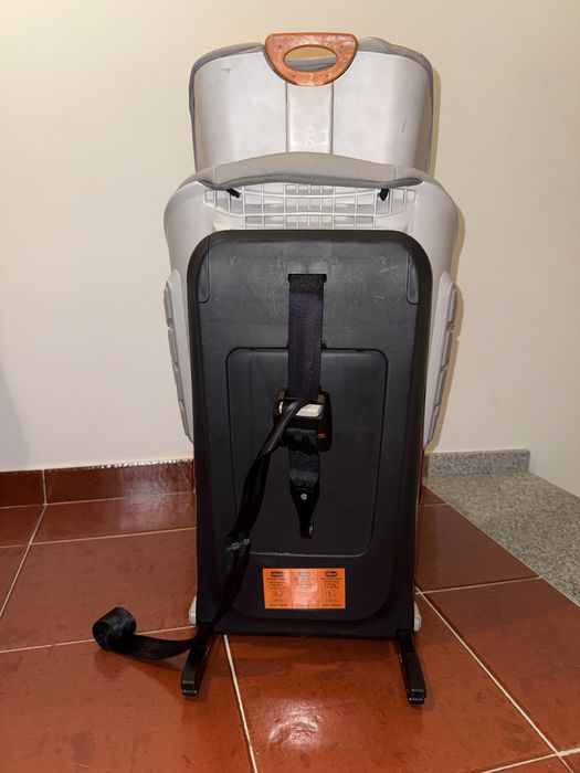 Cadeira CHICCO isofix 9-36 Kg