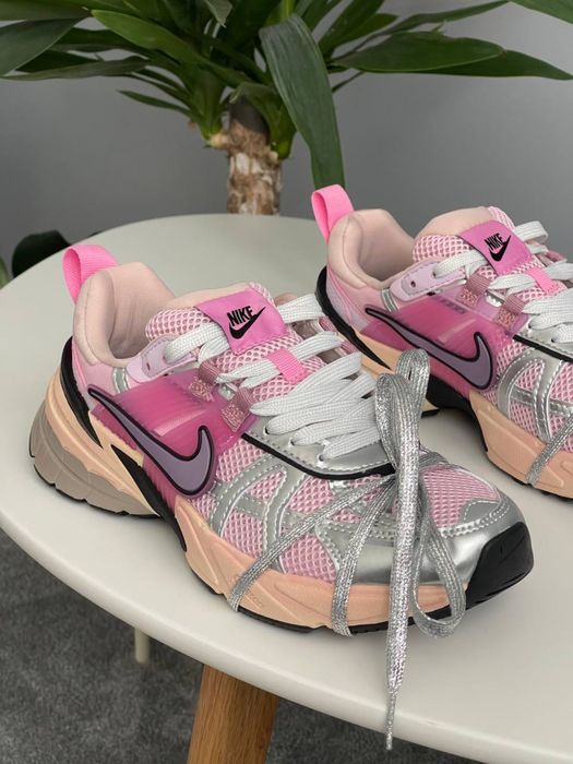 Кросівки Жіночі Nike V2K Runtekk Beige Pink Silver 36-41 Топ якість