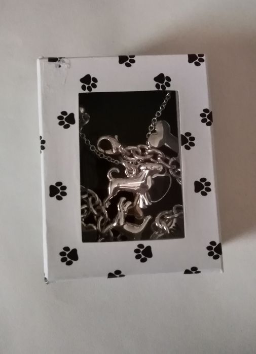 DIA DA MÃE - Conj Fio e Pulseira pendentes 'I love my dog' Avon