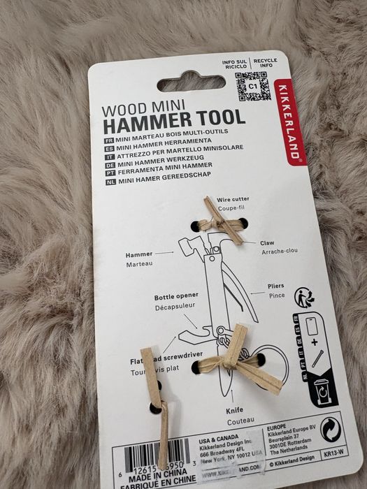 Mini brelok wielofunkcyjny