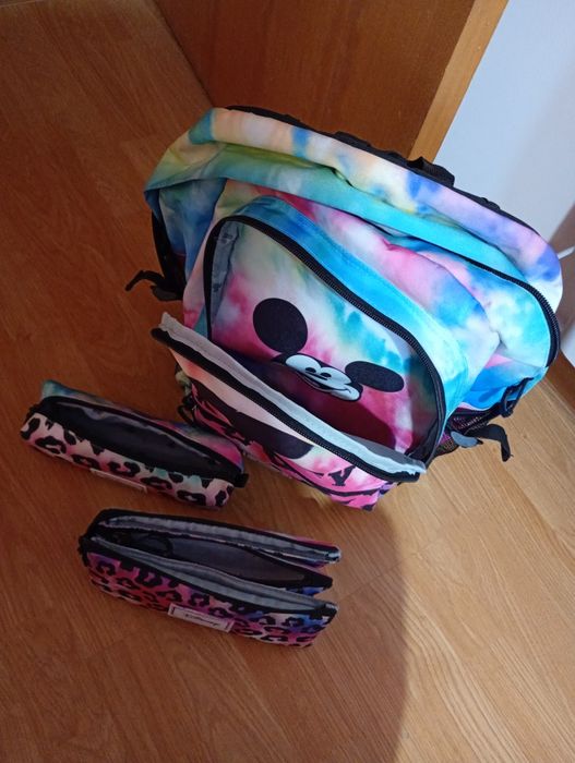 Mochila e estojos