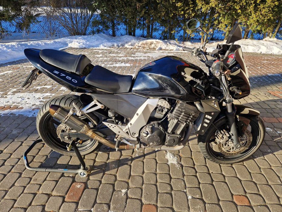 Kawasaki Z750, 2006r, 62500 km. Zarejestrowany w PL, 110 KM