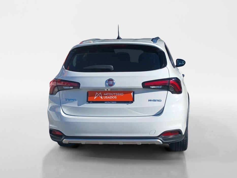 Fiat Tipo Station Wagon Cross 1.5 GSE T4 Cross DCT