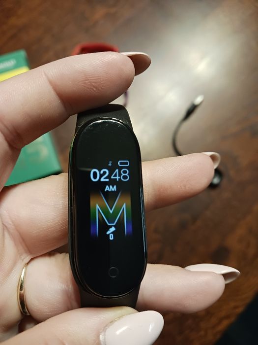 Smartband M5 gratis 2 opaski