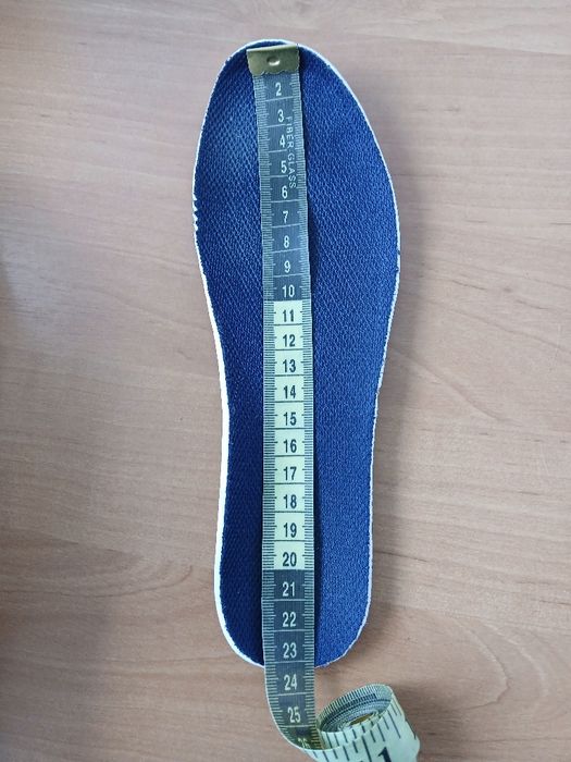 Кожаные кроссовки фирмы Reebok оригинал