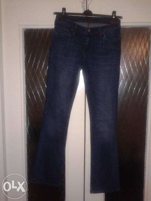 Классные джинсы Lee кроя Boot cut р.W 29 L31