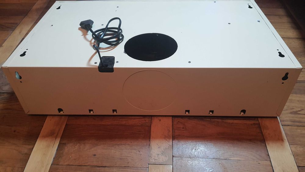 Витяжка кухонна Pyramida MH 20-60 колір слонова кістка